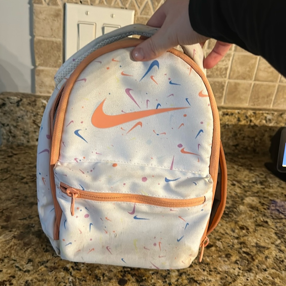 Nike lunch box